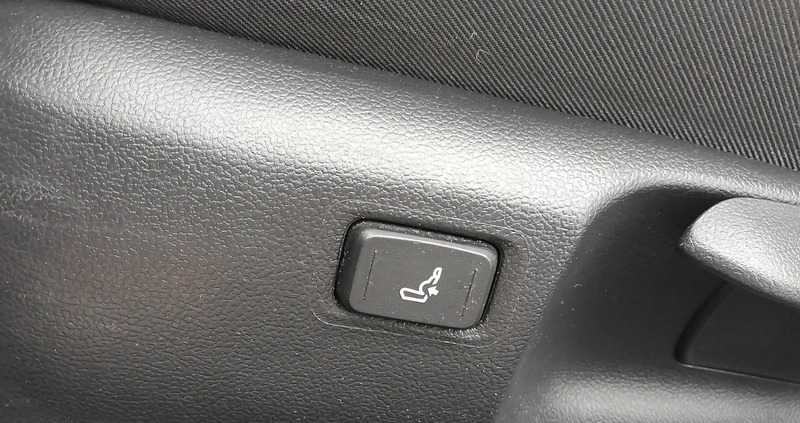 Toyota Corolla cena 96800 przebieg: 59722, rok produkcji 2022 z Czaplinek małe 352
